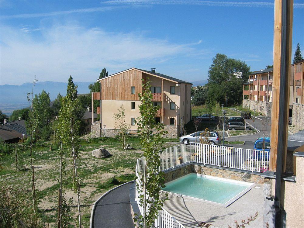Residence Nemea Les Chalets Du Belvedere Font-Romeu-Odeillo-Via Екстериор снимка