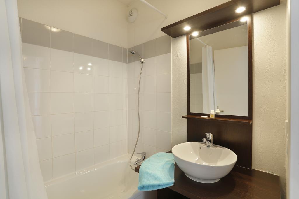 Residence Nemea Les Chalets Du Belvedere Font-Romeu-Odeillo-Via Екстериор снимка